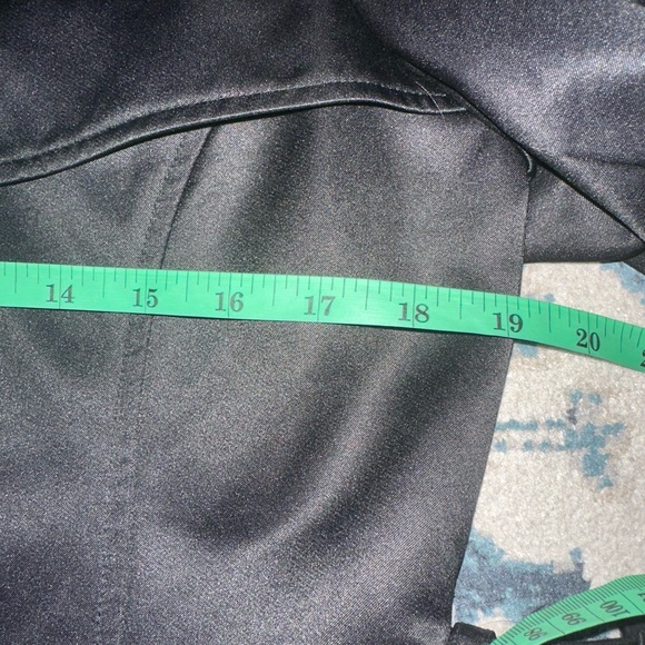 Lauren Ralph Lauren Short Trench Double Breasted Sz M w Belt - Picture 10 of 12